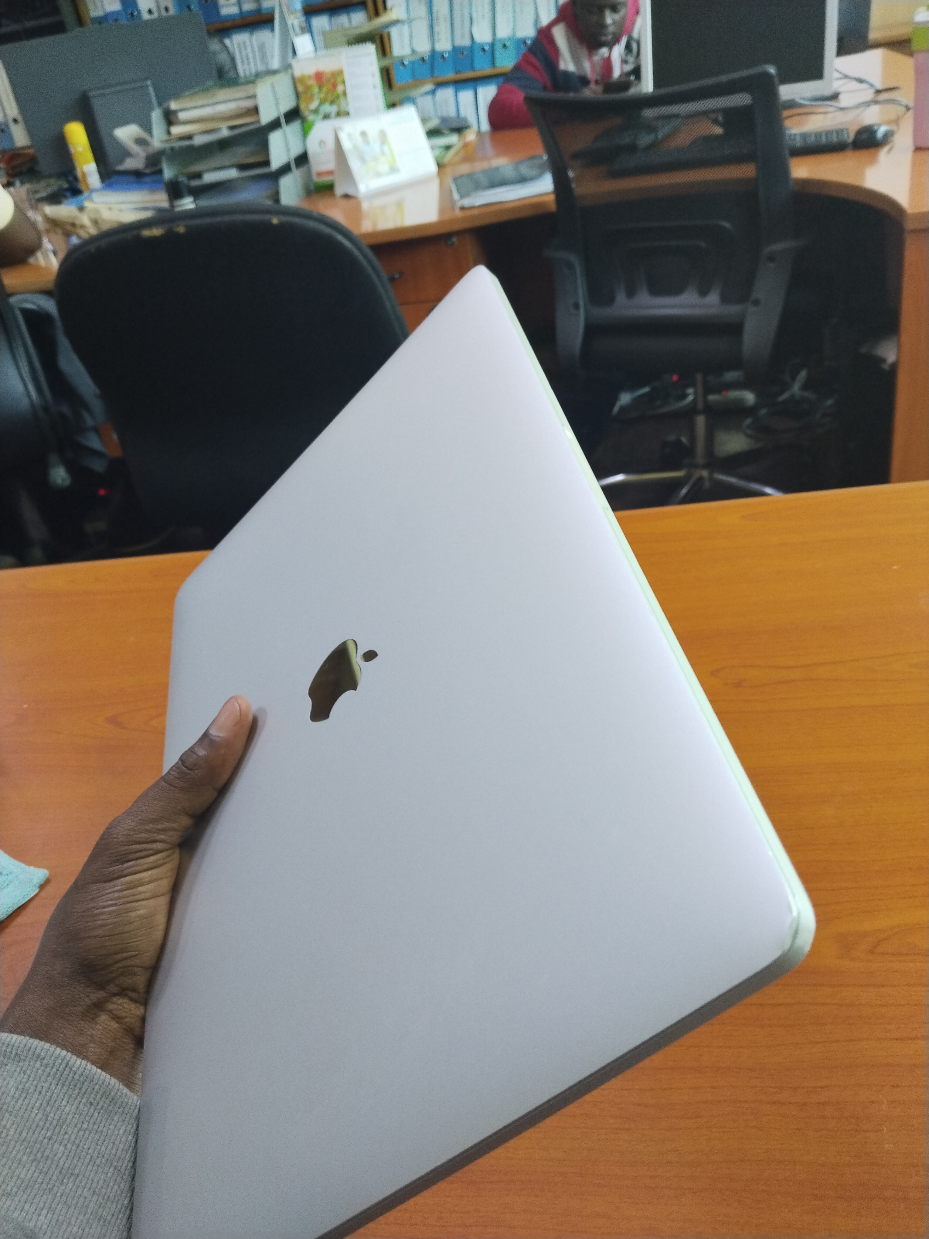 MacBook Pro 15inch 2019 i7 16gb Ram 250ssd