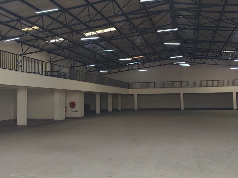 FOR SALE / TO LET | PRIME INDUSTRIAL WAREHOUSE – INDUSTRIAL AREA, NAIROB