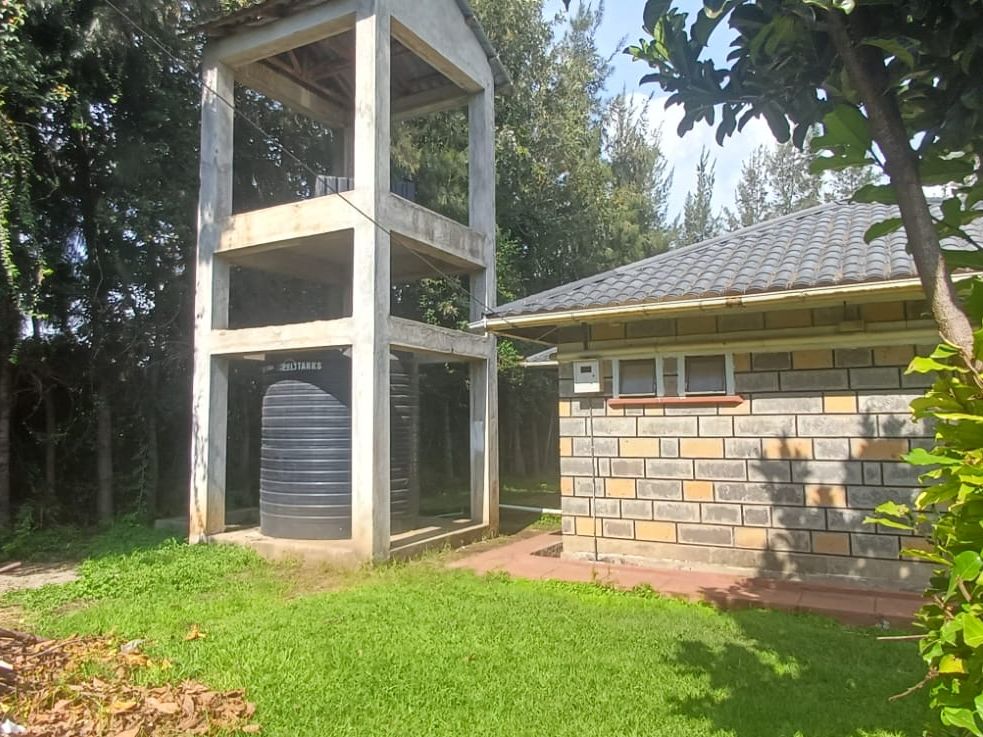 Prime Residential Oasis: 5 Bedroom All Ensuite Bungalow on 1.01 Acres, Ngata, Nakuru